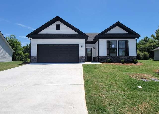 Property at 110 Breakwater Way, Perry, GA 31069, 3 beds, 2 baths