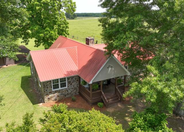 Property at 243 College St, Yatesville, GA 31097, 3 beds, 2.5 baths