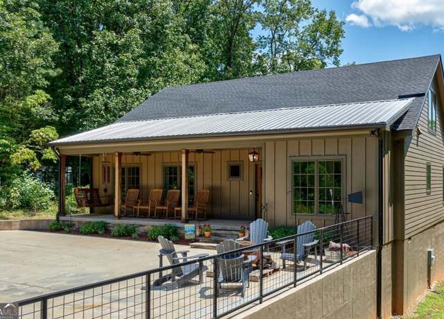 Property at 724 Bertha Willis Rd, Carlton, GA 30627, 3 beds, 2.5 baths