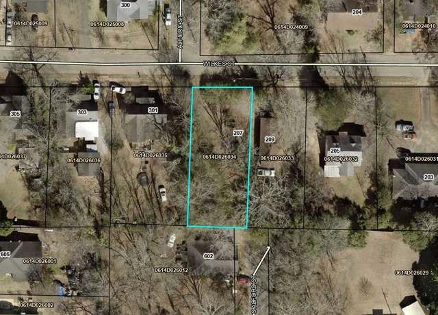 Property at 207 Wilkes St, Lagrange, GA 30240