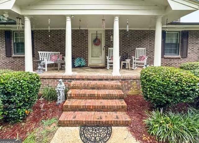 Property at 8971 Thornton Blvd, Jonesboro, GA 30236, 4 beds, 3 baths