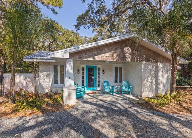 Property at 103 Cater St, St. Simons, GA 31522, 4 beds, 3 baths