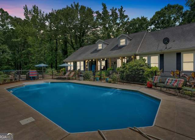 Property at 262 Jackson Shoals Rd, Franklin, GA 30217, 6 beds, 3 baths