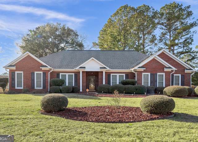 Property at 176 Fairethorne Dr, Leesburg, GA 31763, 4 beds, 2 baths
