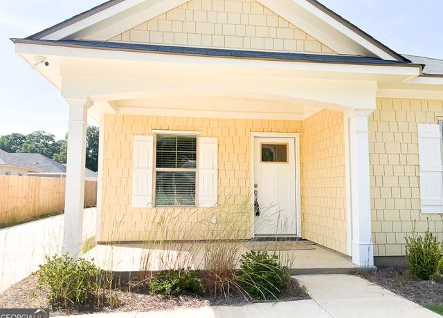 Property at 1283 Providence Ln, Columbus, GA 31907, 3 beds, 2 baths
