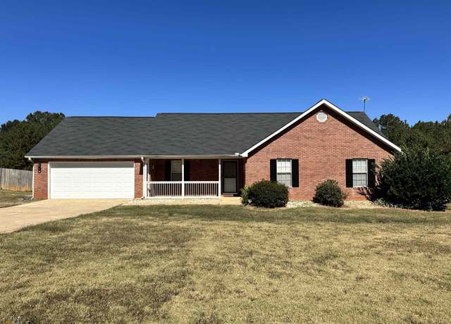 Property at 106 Meadow View Dr, Jackson, GA 30233, 3 beds, 2 baths