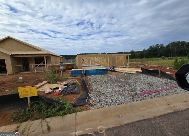 Property at 126 Charlie Way #39, Winder, GA 30680, 3 beds, 2 baths