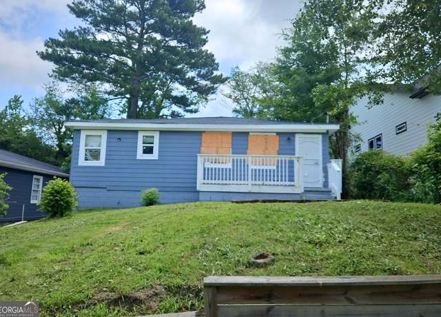 Property at 117 Dahlia Ave NW, Atlanta, GA 30314, 3 beds, 2 baths