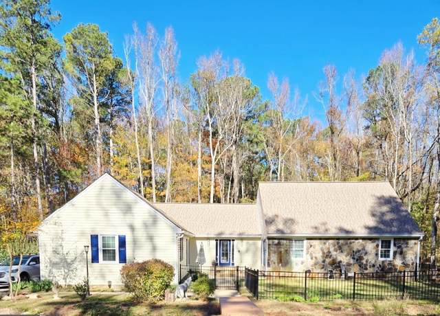 Property at 175 Kingswood Dr, Fayetteville, GA 30215, 5 beds, 3 baths