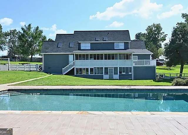 Property at 4274 Pillsbury, Gainesville, GA 30507, 8 beds, 5.5 baths