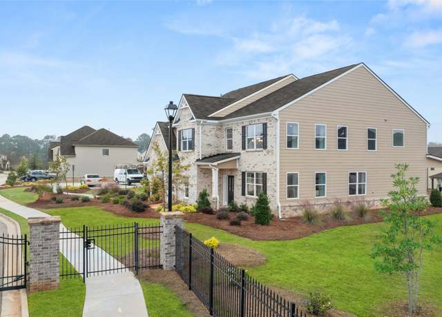 Property at 1759 Goodwin Dr, Hampton, GA 30228, 5 beds, 4 baths