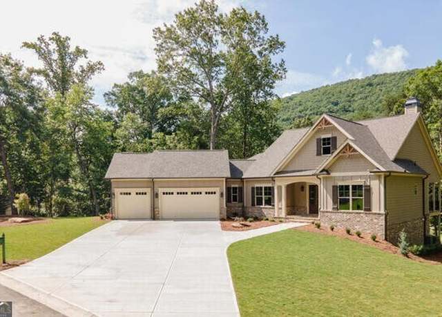 Property at 481 Rome Beauty Ln, Clarkesville, GA 30523, 4 beds, 4.5 baths
