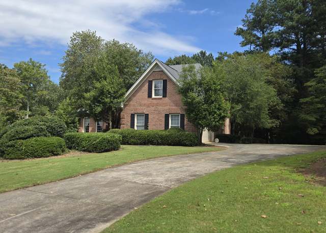 Property at 2329 Lochinver Ln SW, Conyers, GA 30094, 5 beds, 4.5 baths