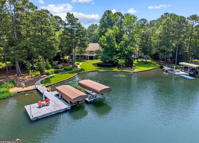 Property at 1051 Clearwater Dr, White Plains, GA 30678, 5 beds, 4.5 baths