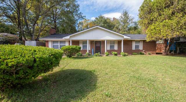 Photo of 111 Briarwood Dr, Warner Robins, GA 31093