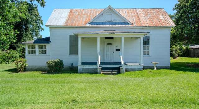 Photo of 205 W South Central Ave, Tennille, GA 31089