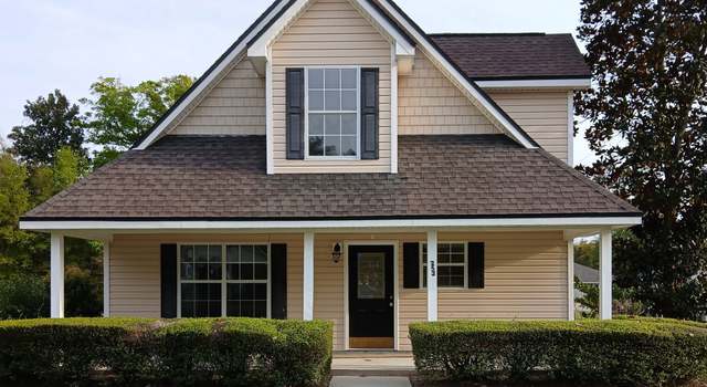 Photo of 252 Bay St, Folkston, GA 31537