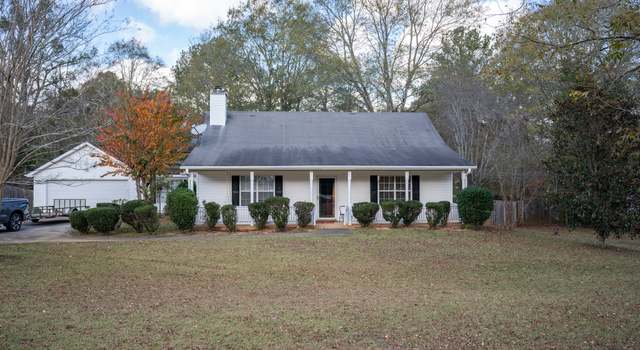 Photo of 1239 Coan Dr, Locust Grove, GA 30248