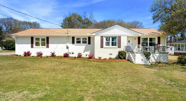 Photo of 252 Arthur St, Hartwell, GA 30643