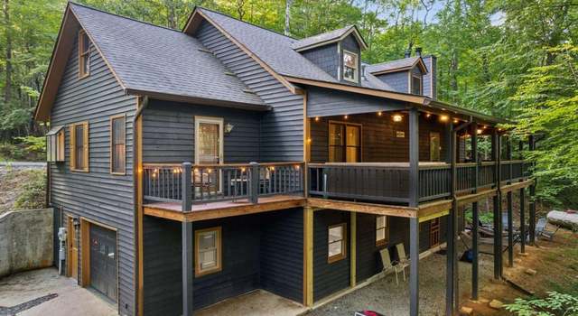 Photo of 889 Granny Branch Dr, Blue Ridge, GA 30513