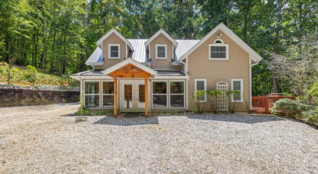 Photo of 530 N Quail Trl, Clarkesville, GA 30523