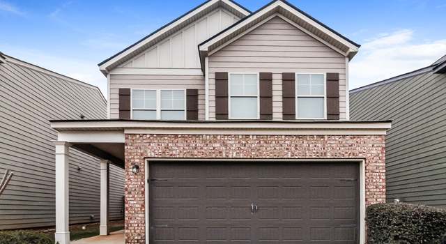 Photo of 323 Lauren Dr, Fairburn, GA 30213
