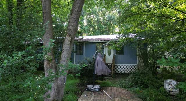Photo of 243 Lakeside Trl, Martin, GA 30557