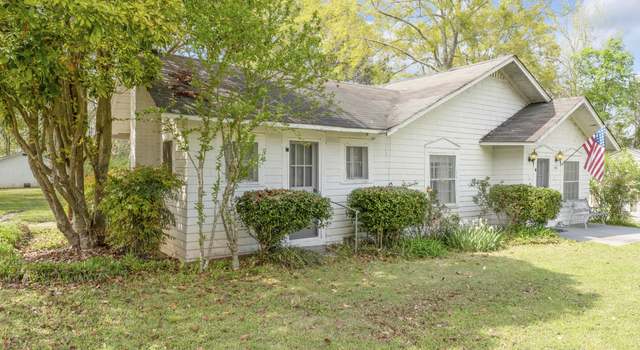 Photo of 406 Spring St, Washington, GA 30673