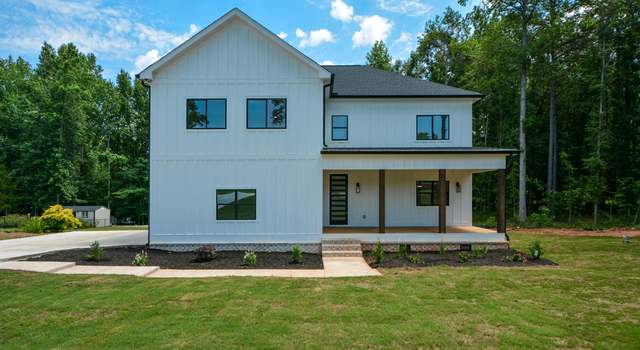 Photo of 105 Lake Chase Dr S, Griffin, GA 30224