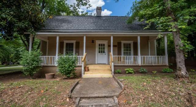 Photo of 180 Cross St, Maysville, GA 30558