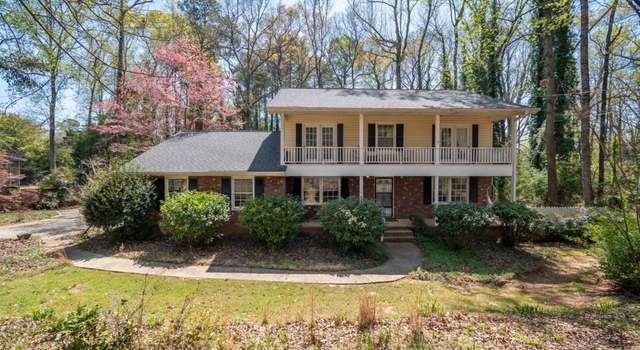 Photo of 170 Horseshoe Cir, Athens, GA 30605