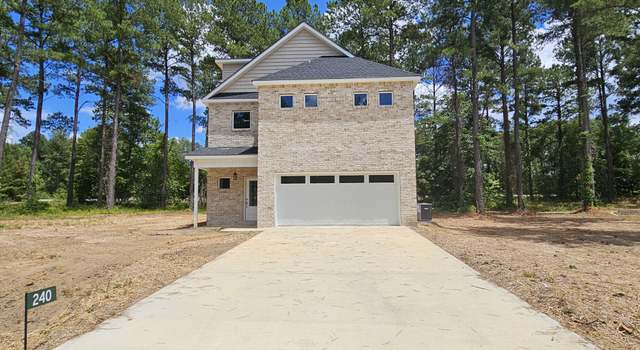 Photo of 240 Wood Oak Cir, Cochran, GA 31014