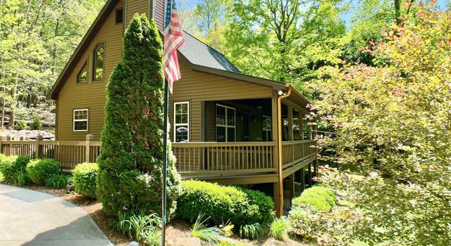 Photo of 797 Henderson Rd, Young Harris, GA 30582