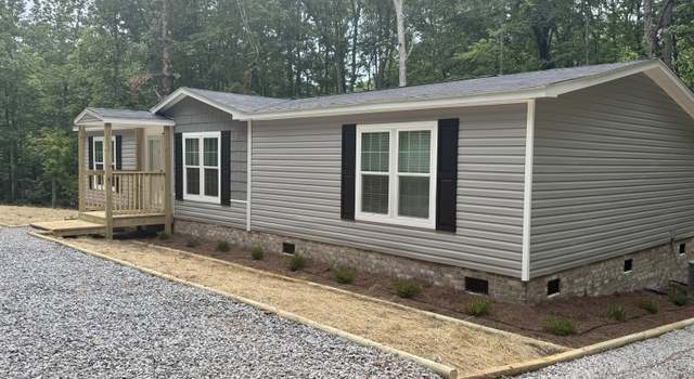 Photo of 381 Roberts Creek Ln, Clarkesville, GA 30523