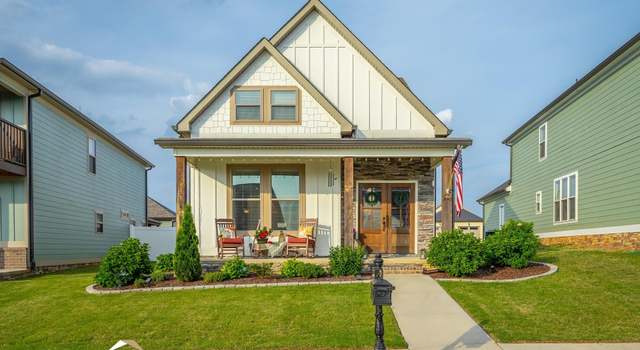 Photo of 225 Tuscany Village Dr, Ringgold, GA 30736