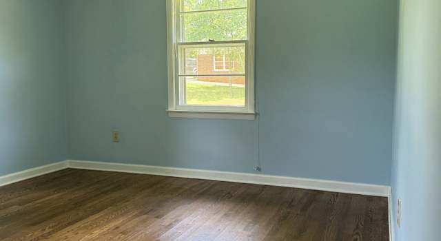 Photo of 236 Andrew Jackson St, Commerce, GA 30529