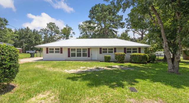 Photo of 612 Freedom St, Swainsboro, GA 30401