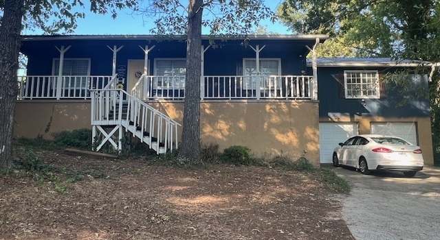 Photo of 145 Lakeshore Dr S, Ivey, GA 31031