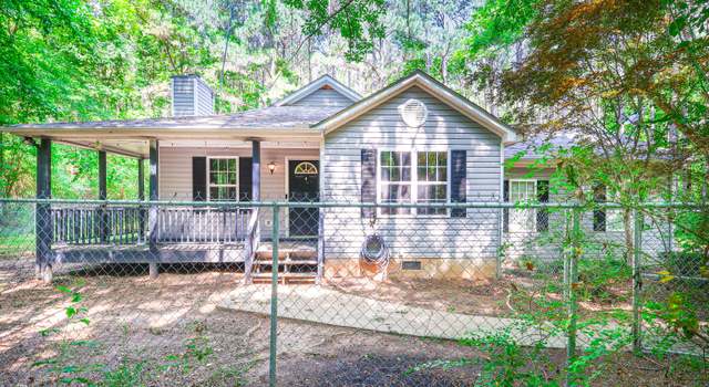 Photo of 499 Pinewood Dr, Gay, GA 30218