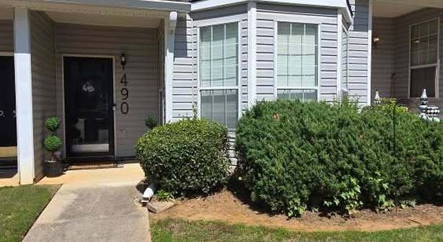 Photo of 490 Rosewood Ln, Newnan, GA 30263