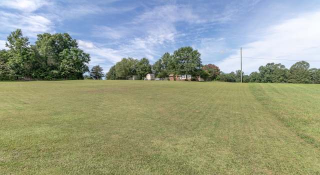 Photo of 164 Jones Rd, Molena, GA 30258