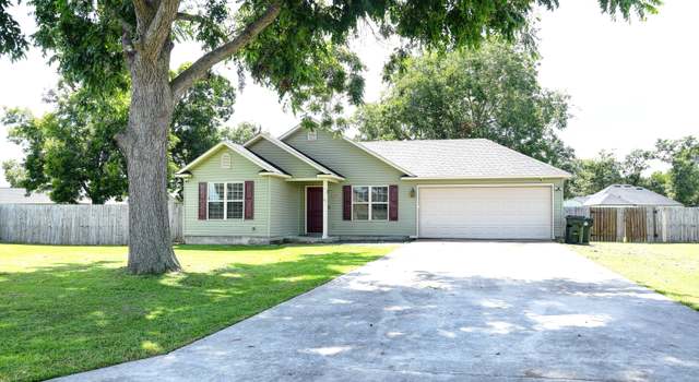 Photo of 11 N Moody Dr, Ray City, GA 31645