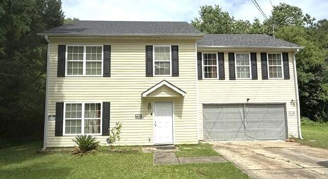 Photo of 2841 Heritage Ln, Morrow, GA 30260