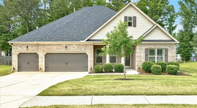 Photo of 445 Mulberry Dr, Senoia, GA 30276
