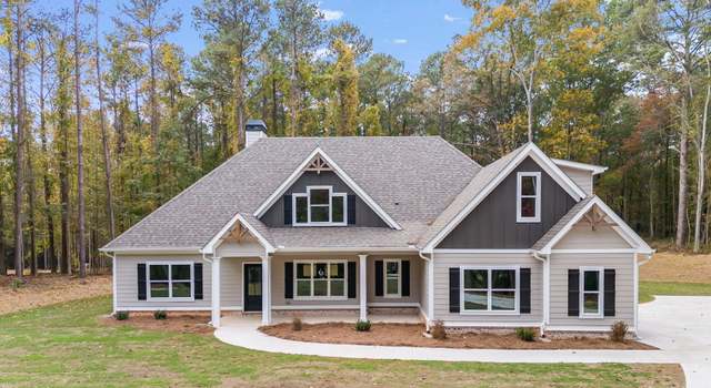 Photo of 1797 Star Point Rd, Carrollton, GA 30116