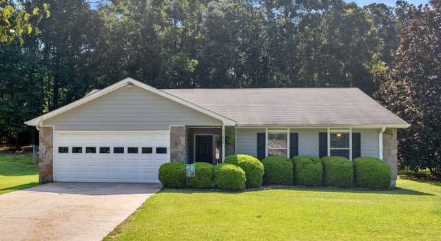 Photo of 2866 Rosecommons Dr, Hampton, GA 30228