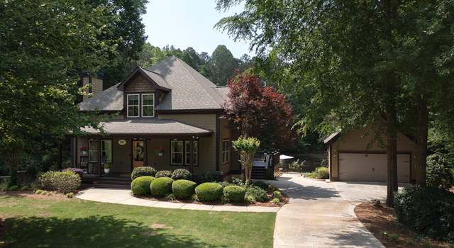 Photo of 351 Live Oak Ln, Comer, GA 30629