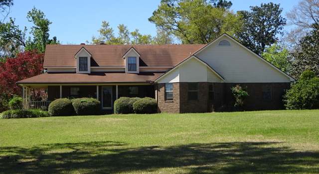 Photo of 803 John W Tippins Rd, Claxton, GA 30417