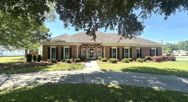 Photo of 705 Newton Dr, Adel, GA 31620