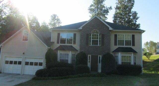 Photo of 4114 Kingship Dr, Ellenwood, GA 30294